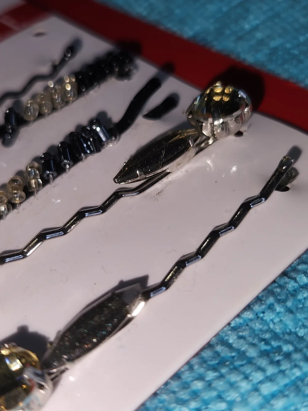 ELLE Crystal and Bead Bobby Pin Set Of 5 - Black & Silver